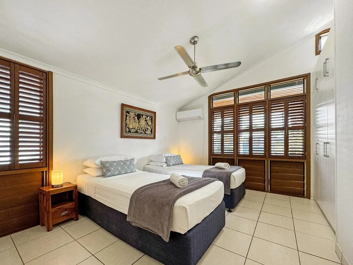 Apartment Wongalinga Beachfront Apt 4 Mission Beach